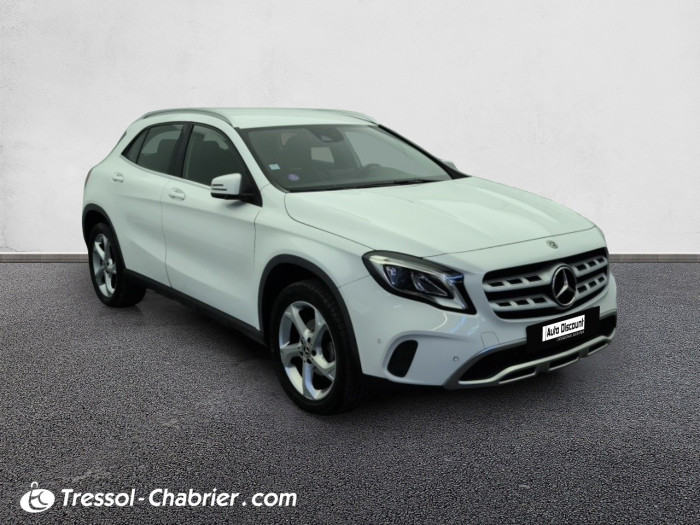Mercedes GLA 200 7-G DCT Sensation