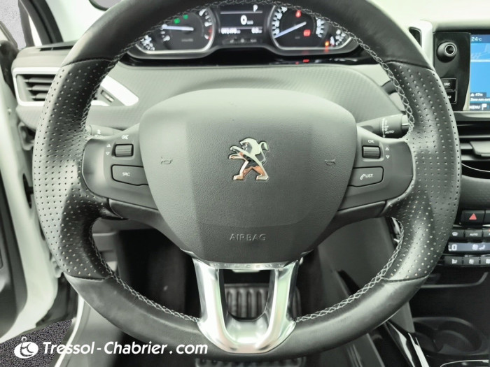 Peugeot 2008 PureTech 130ch S&S EAT6 Crossway