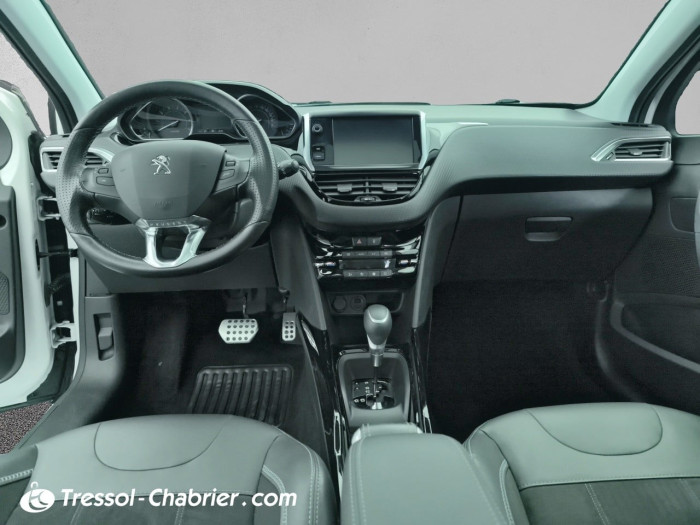 Peugeot 2008 PureTech 130ch S&S EAT6 Crossway