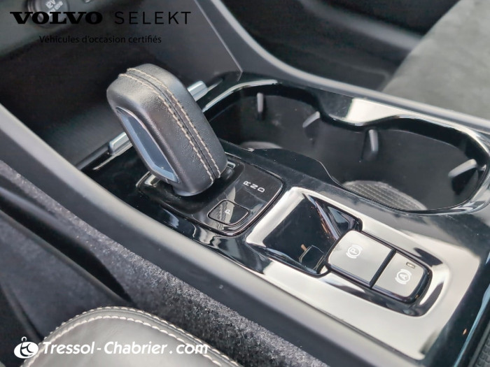 Volvo XC40 T5 Recharge 180+82 ch DCT7 R-Design