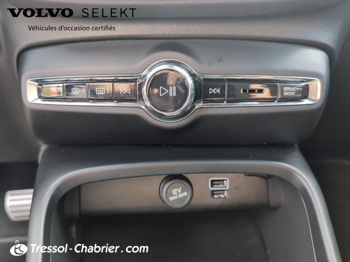 Volvo XC40 T5 Recharge 180+82 ch DCT7 R-Design
