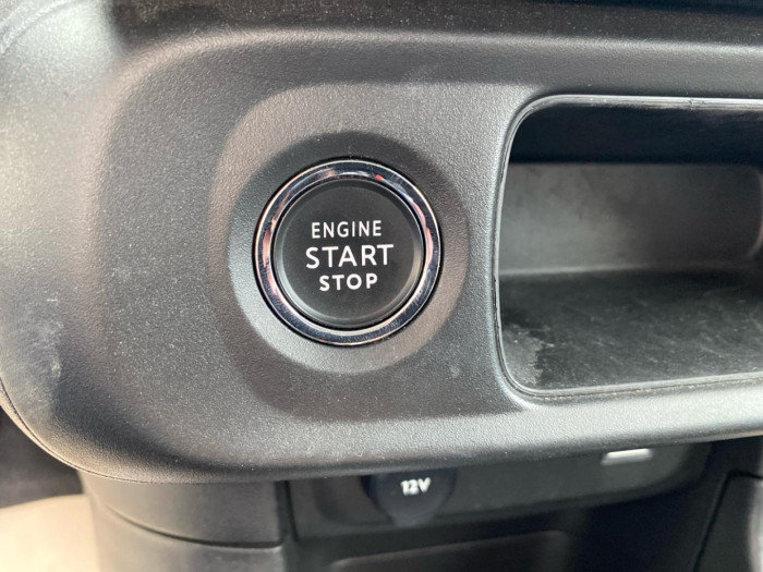 Citroën C3 1.2 PureTech 110ch S&S Shine 120-123g