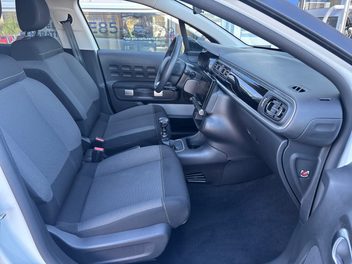 Citroën C3 1.2 PureTech 110ch S&S Shine 120-123g