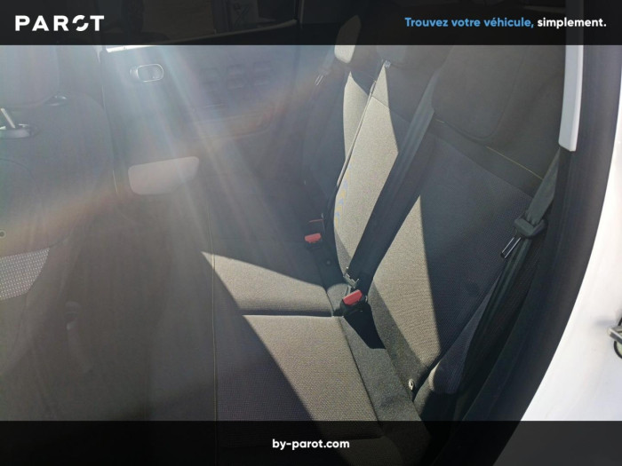 Citroën C3 1.2 PureTech 110ch S&S Shine 120-123g