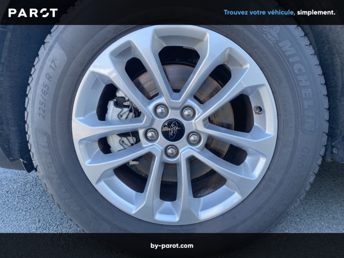 Ford Kuga Nouveau 2.5 Duratec 180 ch FlexiFuel FHEV E85 Powershift Titanium