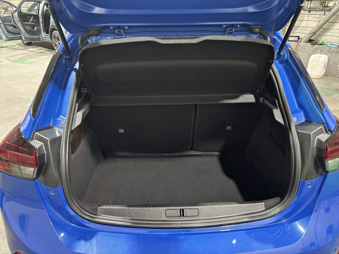 Opel CORSA 1.2 Turbo 100 ch BVA8 Edition