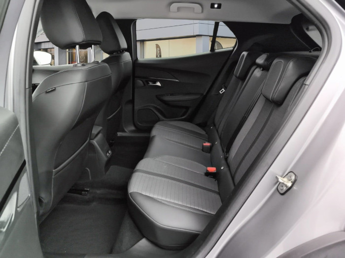 Peugeot 2008 PureTech 130 S&S BVM6 Allure