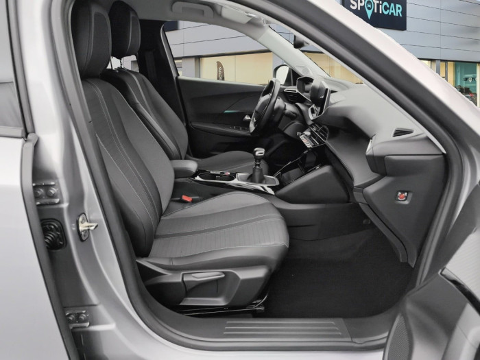 Peugeot 2008 PureTech 130 S&S BVM6 Allure