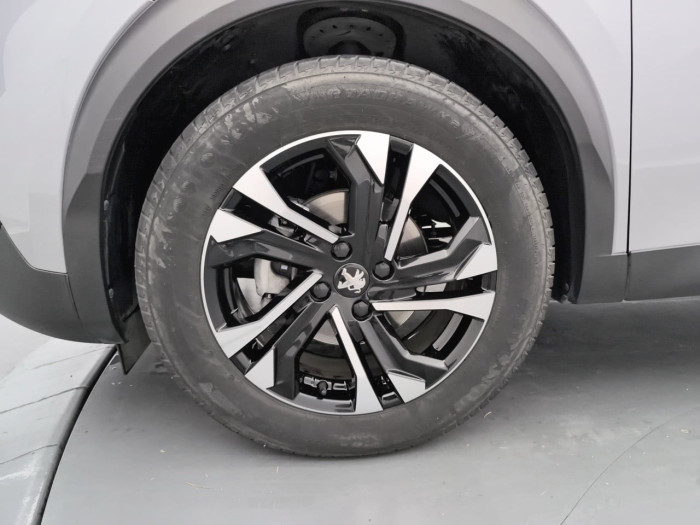 Peugeot 2008 PureTech 130 S&S BVM6 Allure
