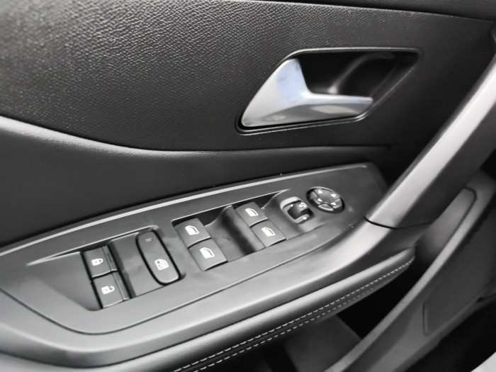 Peugeot 308 Hybrid 136 e-DCS6 Allure