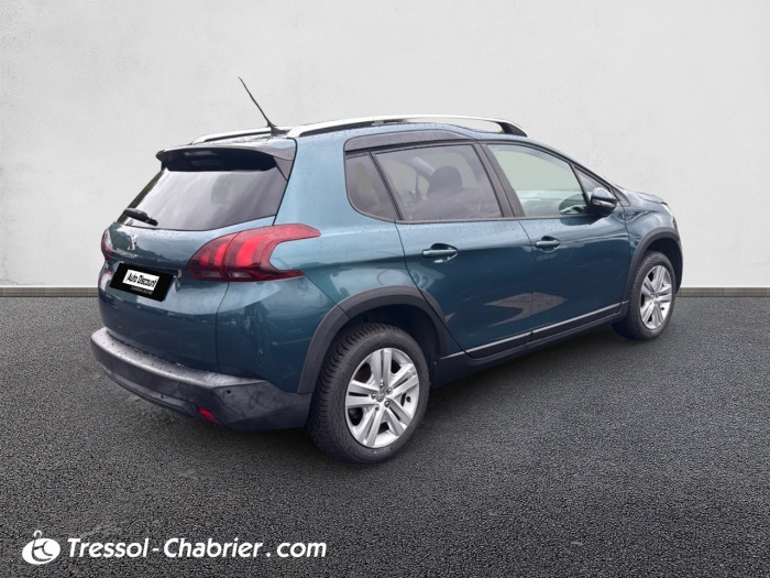 Peugeot 2008 PureTech 82ch S&S BVM5 Signature