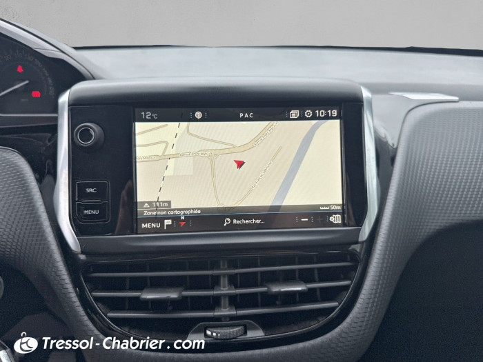 Peugeot 2008 PureTech 82ch S&S BVM5 Signature