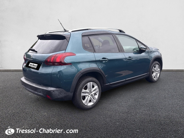Peugeot 2008 PureTech 82ch S&S BVM5 Signature