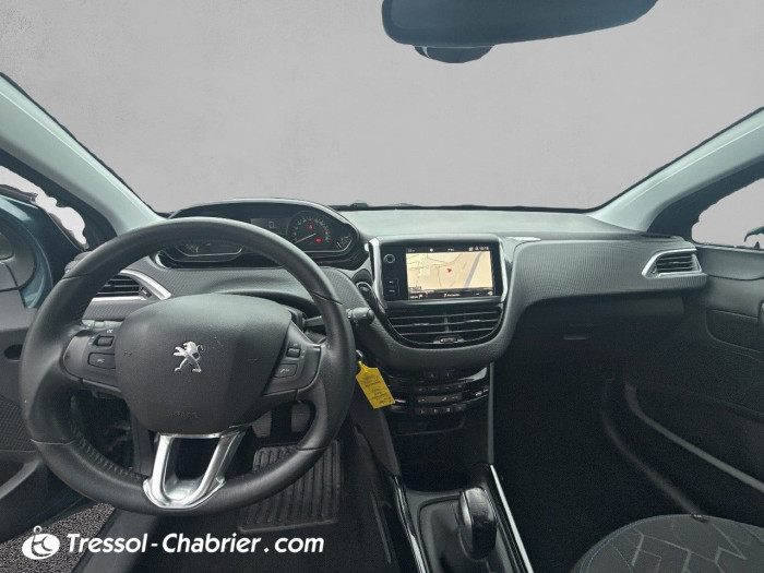 Peugeot 2008 PureTech 82ch S&S BVM5 Signature