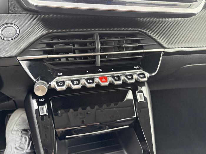 Peugeot 208 100 S&S BVM6 Allure