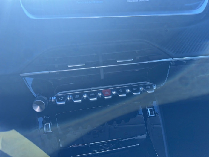 Peugeot 208 PureTech 100 S&S EAT8 Allure Pack