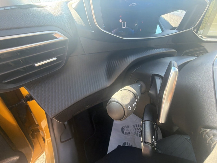 Peugeot 208 PureTech 100 S&S EAT8 Allure Pack