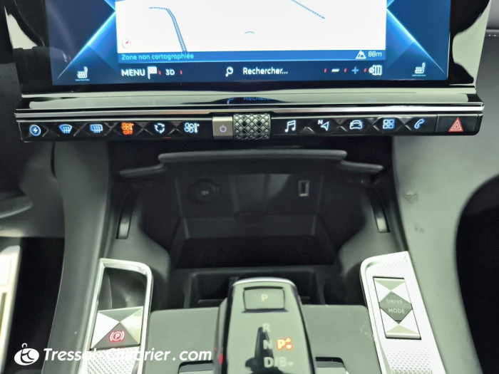 DS DS7 CROSSBACK Hybride E-Tense 225 EAT8 Louvre