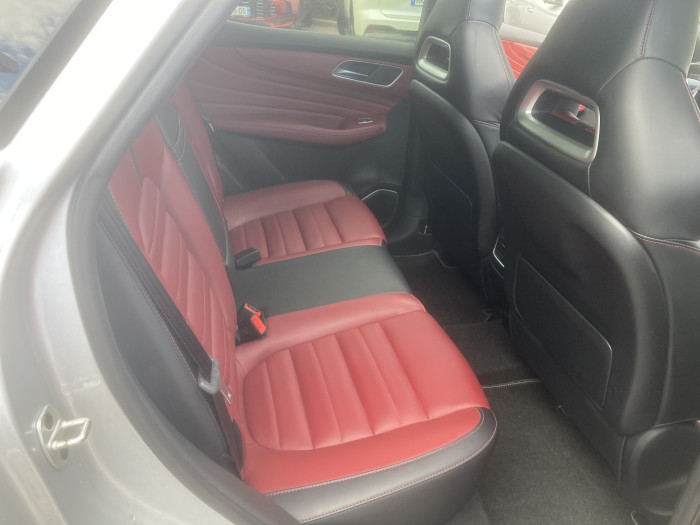 MG EHS 1.5T GDI PHEV Luxury