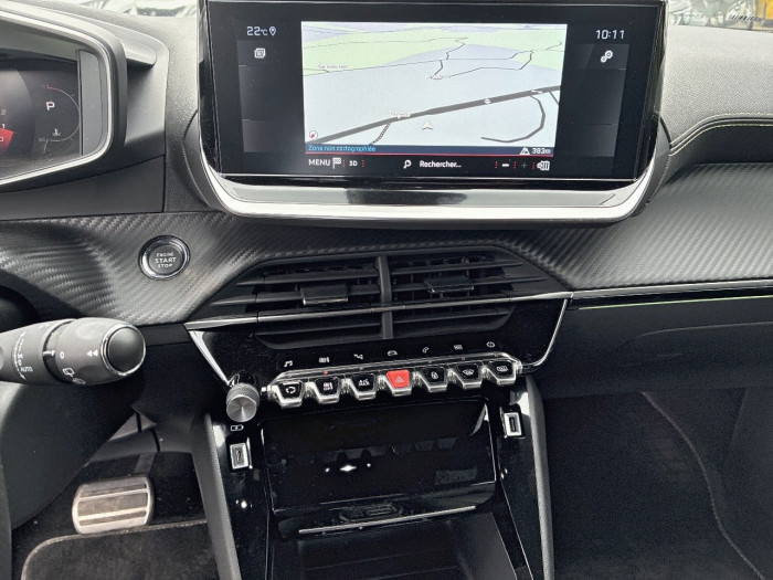 Peugeot 2008 BlueHDi 130 S&S EAT8 GT
