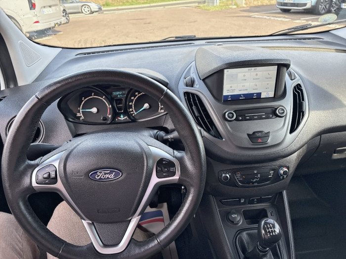 Ford Transit Courier 1.5 TDCI 100ch Stop&Start Trend