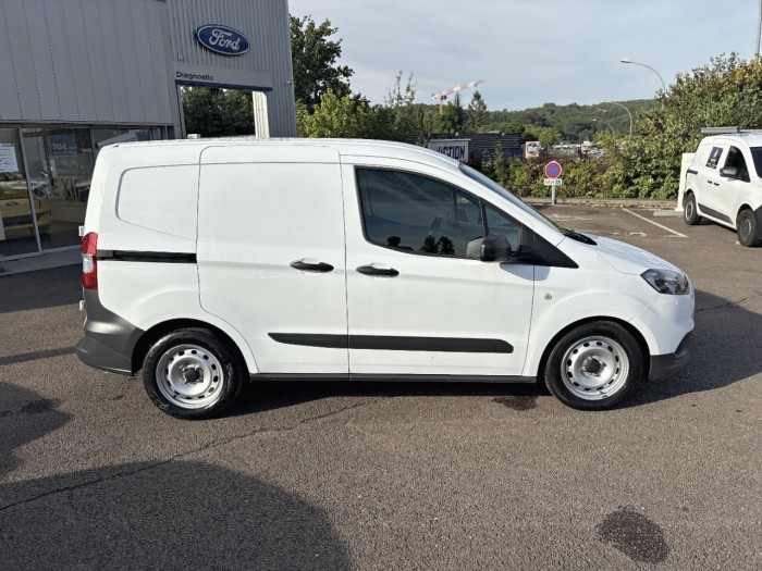 Ford Transit Courier 1.5 TDCI 100ch Stop&Start Trend