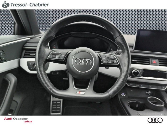 Audi A4 35 TDI 150 S tronic 7 S line
