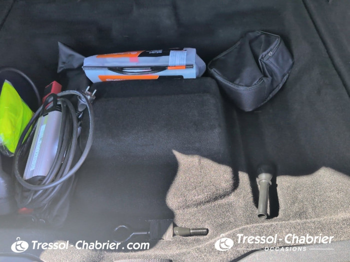 Lynk & Co 01 1.5 PHEV 261 ch DCTH7