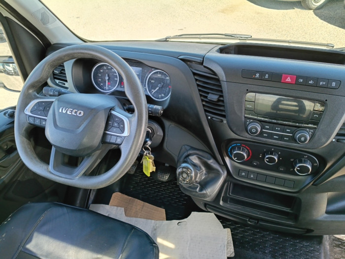 IVECO Daily CCb 35C14 Empattement 3750 Tor