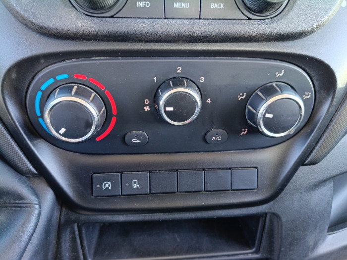 IVECO Daily CCb 35C14 Empattement 3750 Tor