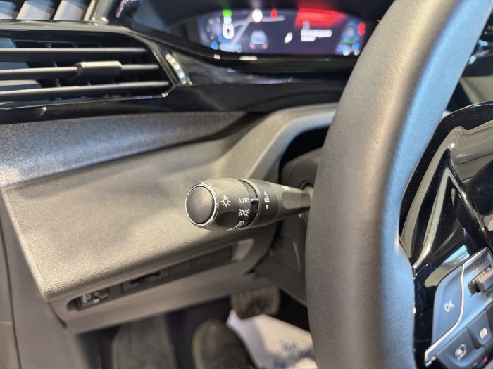 Peugeot 308 Hybrid 136 e-DCS6 Allure