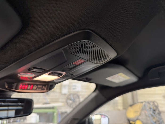 Peugeot 2008 Hybrid 136 e-DCS6 Style