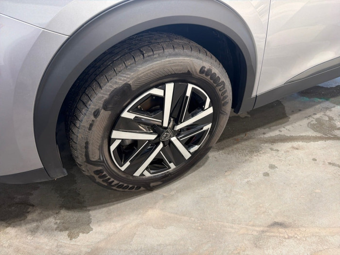 Peugeot 2008 Hybrid 136 e-DCS6 Style