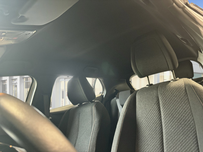 Peugeot 2008 Hybrid 136 e-DCS6 Style