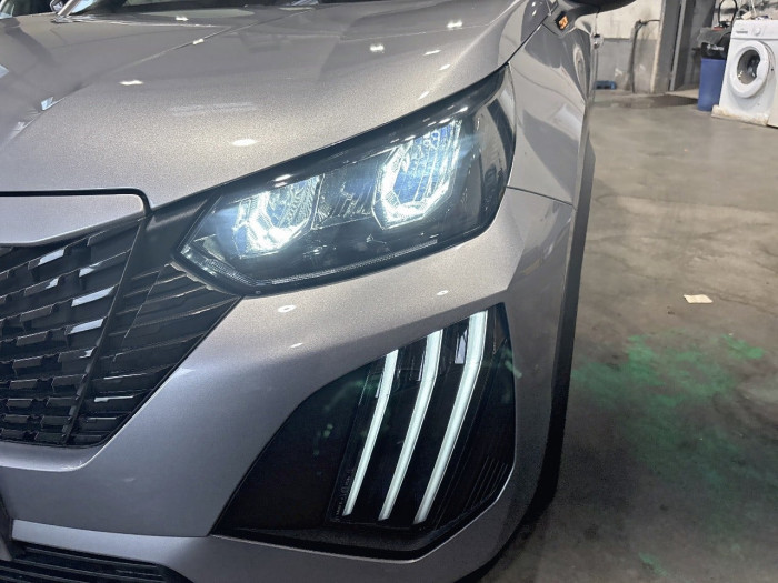 Peugeot 2008 Hybrid 136 e-DCS6 Style