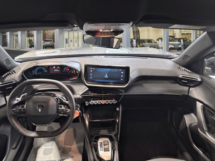Peugeot 2008 Hybrid 136 e-DCS6 Style
