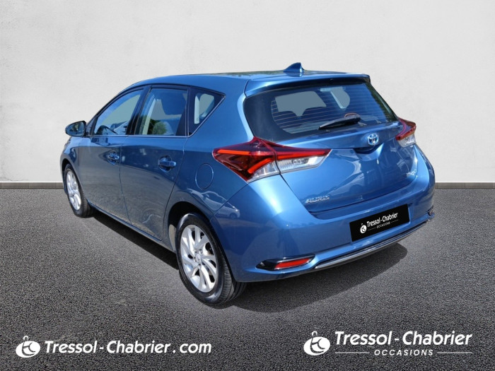 Toyota Auris Hybride 136h Design
