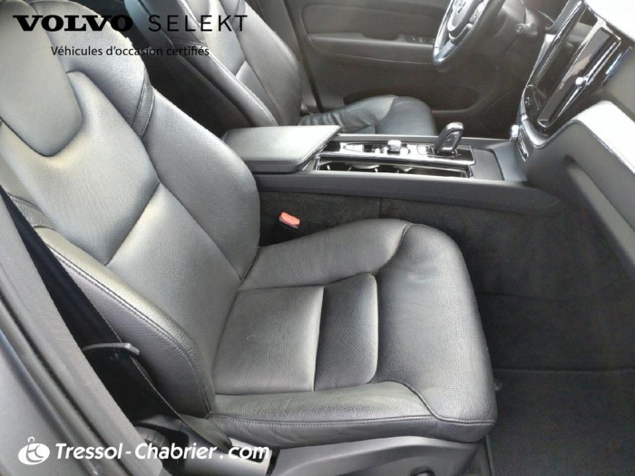 Volvo XC60 B4 (Diesel) 197 ch Geartronic 8 Momentum Business