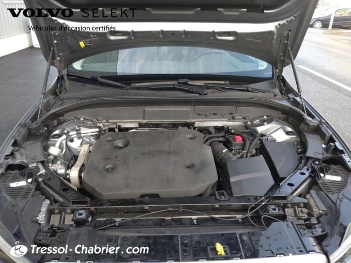 Volvo XC60 B4 (Diesel) 197 ch Geartronic 8 Momentum Business