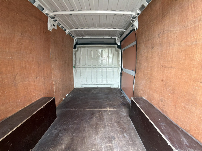 Citroën Jumper Fg 30 L2H2 2.2 BlueHDi 140 S&S Club
