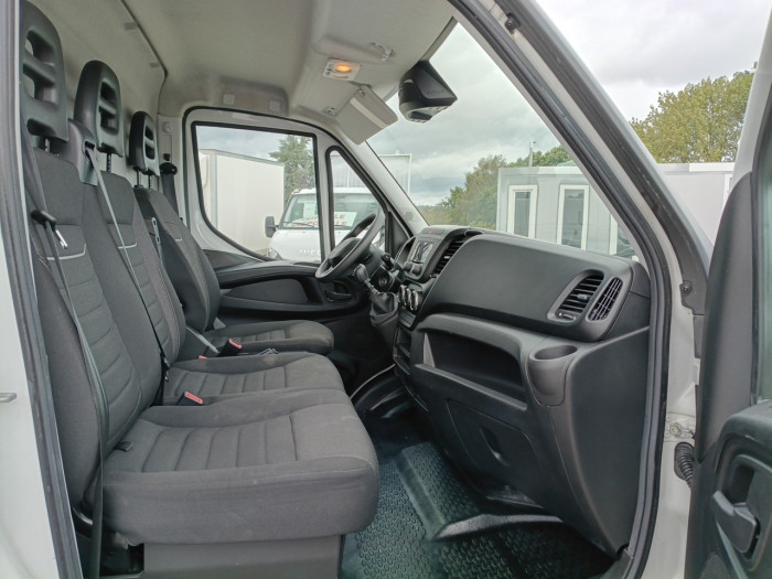 IVECO Daily 35S Fg 35S14 SV V12