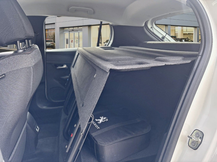 Peugeot 208 BUSINESS R ELECTRIQUE ELECTRIQUE 50 KWH 136 ACTIVE BUSINESS R