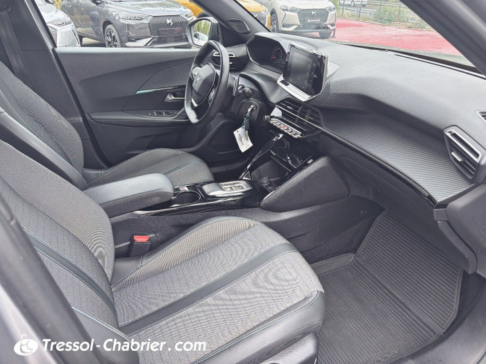 Peugeot 2008 BlueHDi 130 S&S EAT8 Allure