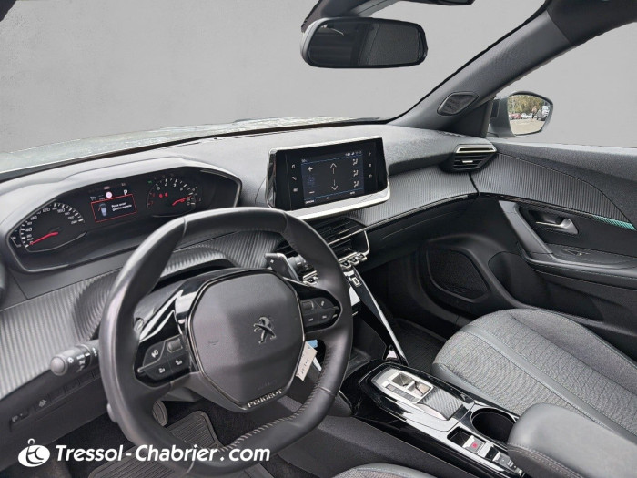 Peugeot 2008 BlueHDi 130 S&S EAT8 Allure