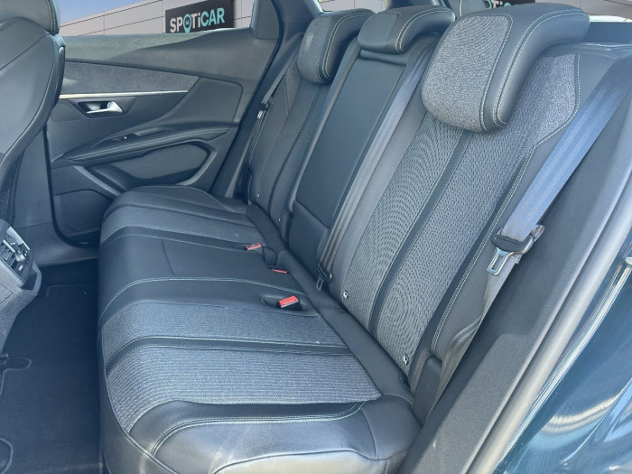 Peugeot 3008 Hybrid 225 e-EAT8 Allure Pack
