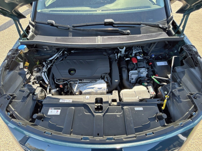 Peugeot 3008 Hybrid 225 e-EAT8 Allure Pack