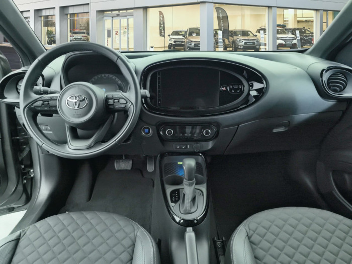 Toyota AYGO X MY23 1.0 VVT-i 72 S-CVT Air Collection