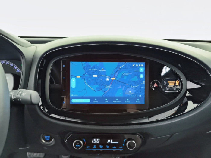 Toyota AYGO X MY23 1.0 VVT-i 72 S-CVT Air Collection