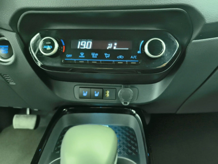 Toyota AYGO X MY23 1.0 VVT-i 72 S-CVT Air Collection