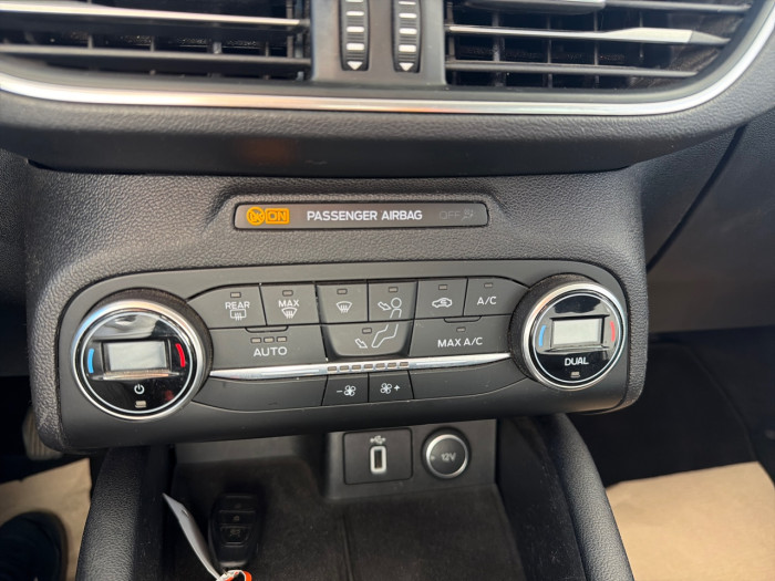Ford Focus 1.0 EcoBoost 125ch Titanium